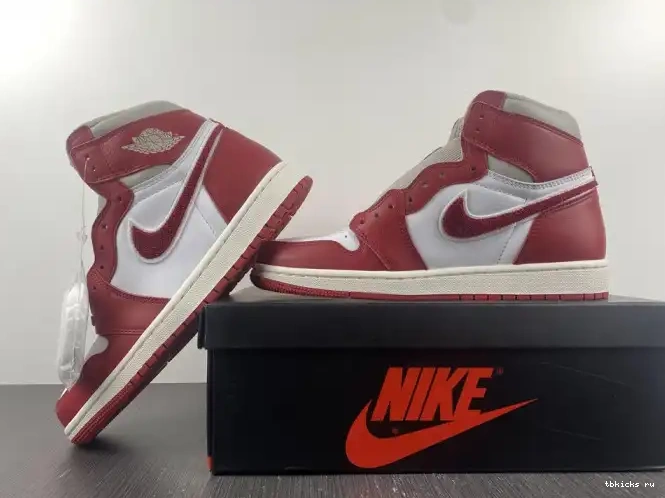 Reps TB Newstalgia DJ4891-061 OG (W) Jordan 1 High Chenille 0425
